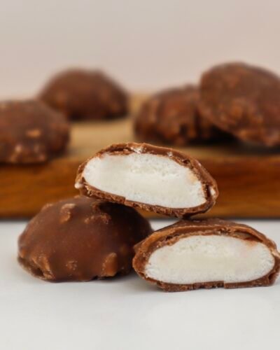 Coconut Foam Button