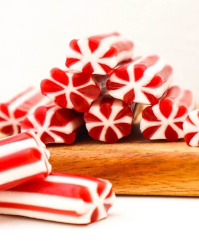 Vanilla Strawberry Twist Godis Fábrica red liquorice regaliz rojo con vanilla candy people