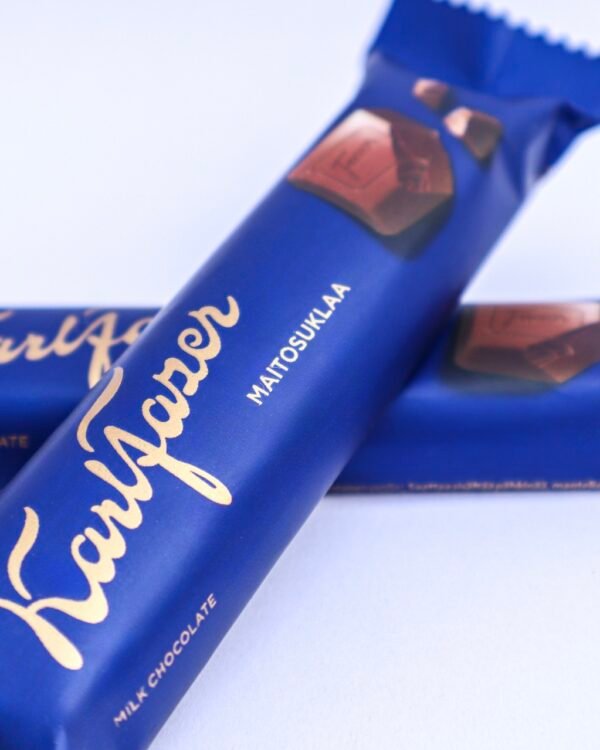 Milk Chocolate Bar Karl Fazer spain portugal españa Finnish chocolate fazer blue