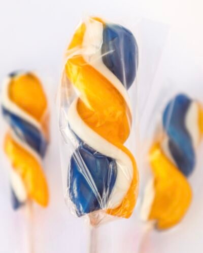 Blueberry Lemon Lollipop A sweet piece of candy art! Godis fabrica, hand made lollipop hecho a mano craft spirulina spiral lollipop artesanal blueberry candy limon citrus arandano sabor a bayas