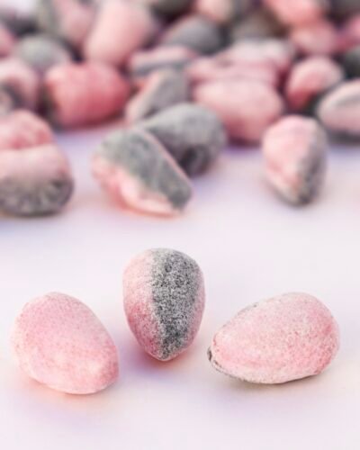 Crocodile Tears Liquorice Regaliz salado hard candy chuches duras duro caramelo frambuesa raspberry swedish candy Scandinavian candy