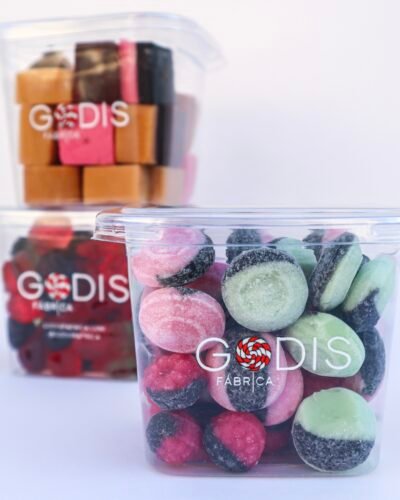 Godis Candy Cup Tarro de chuches bote golosinas candy cup plastic cup with candy can with candy tarro vaso de chuches swedish candy Finnish candy foam nube vegan candy bubs