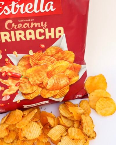 Estrella Creamy Sriracha Chips Göteburg swedish chips Finnish chips taffel chili spicy chips patatas papas fritas