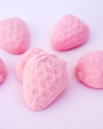Soft Strawberry nube de fresa toms swedish candy