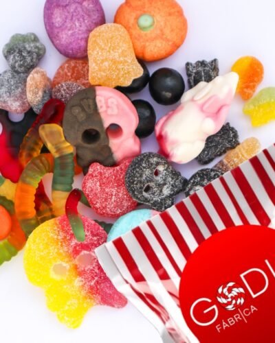 Godis Halloween Mix pick and mix candy for halloween skull spooky monster pumpkin