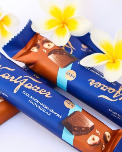 Salted Hazelnut Chocolate Bar fazer suklaa barra de chocolate avellanas best in the world