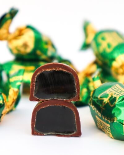 Green Jelly Chocolate fazer suklaa spain portugal verde mermelada marmelada vihreä kuula praline konvehti