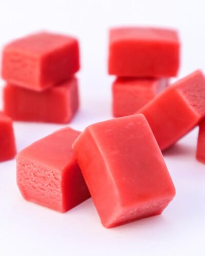 Strawberry Fudge kolafabriken toffee caramelo de fresa sabor a fresa masticable suave pink rosa mansikka toffee freson berry fudge