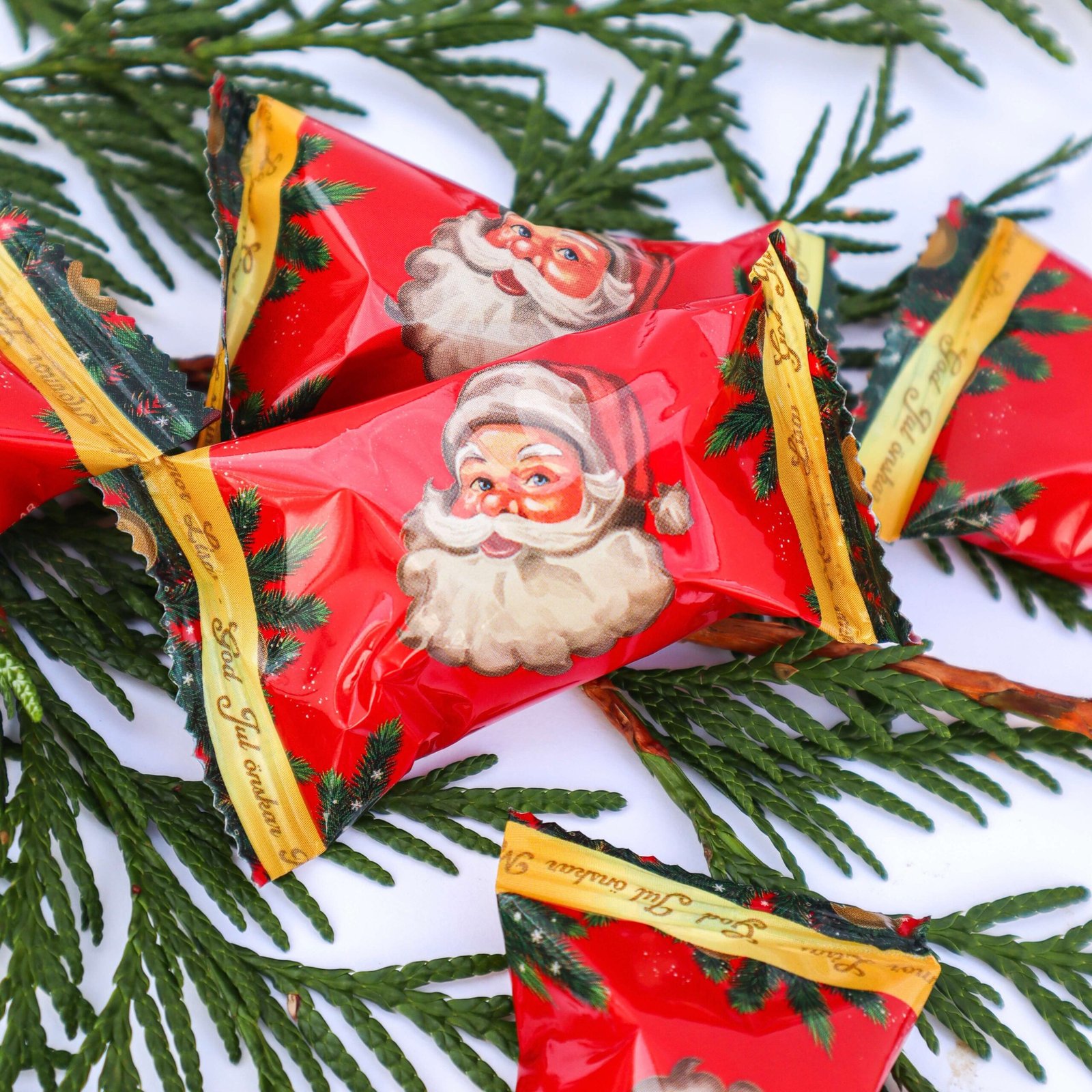 Mocha Snowball White Chocolate Mocha praline chocolate blanco oat mocha vanilla navidad christmas sweets natal doces santa picture papa noel joulupukki joule suklaa