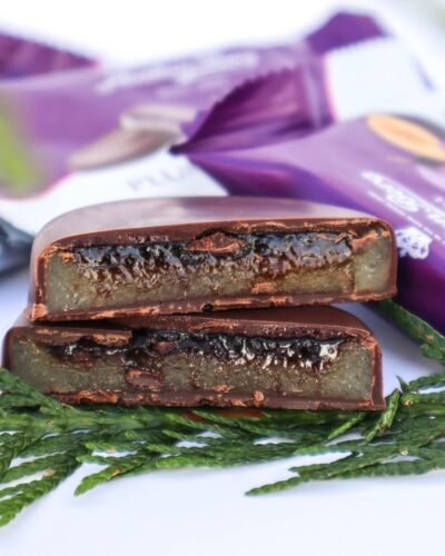 Plum Madeira Marzipan Pick&Mix candy Anthon Berg Plum in Madeira navidad cookie wine vine circuela adult sweet christmas natal luxury chocolate candy famous best marzipan lujo