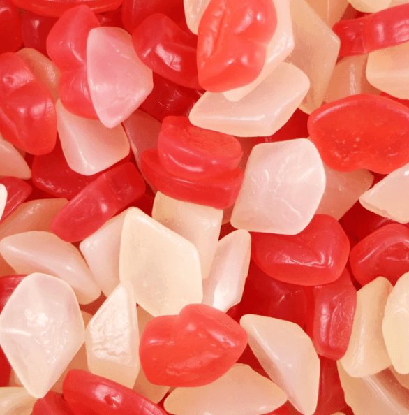 Sweet Kisses raspberry and peach flavours frambuesa labios chuches de meloncoton