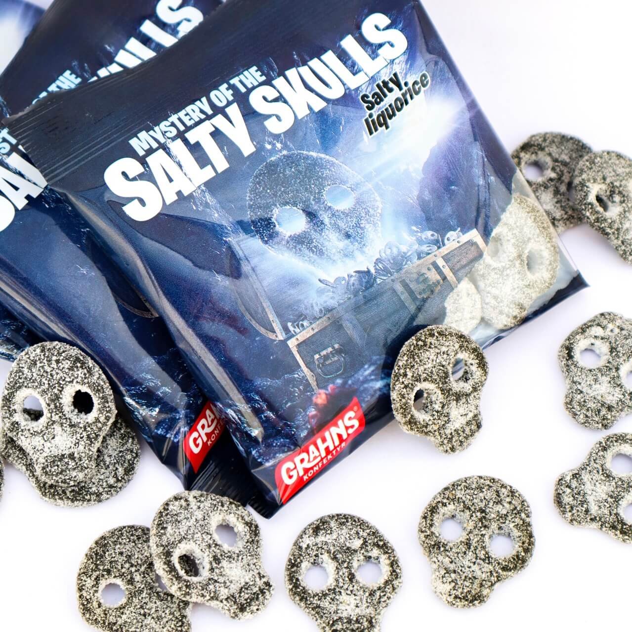 Salty Skulls Bag calavera salado muy salado very salty liquorice regaliz salado grahns skull candy halloween