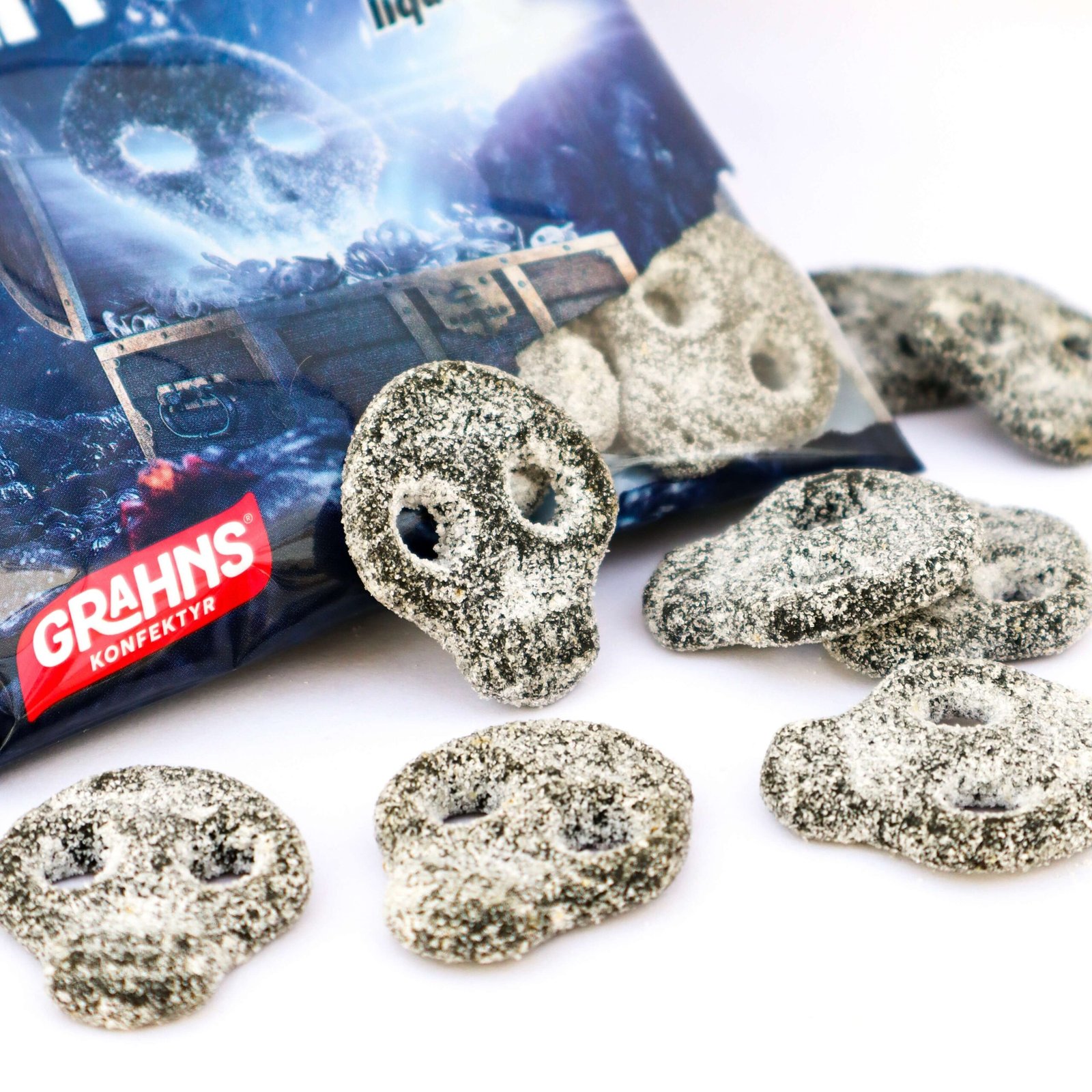 Salty Skulls Bag calavera salado muy salado very salty liquorice regaliz salado grahns skull candy halloween